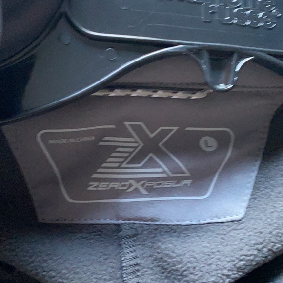 Men’s Performance jacket - Picture 3 of 3